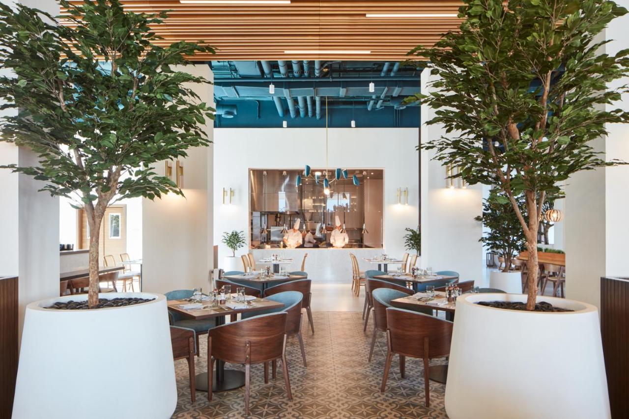 Vida Beach Resort Umm Al Quwain Umm al-Quwain Exterior foto The interior of the restaurant