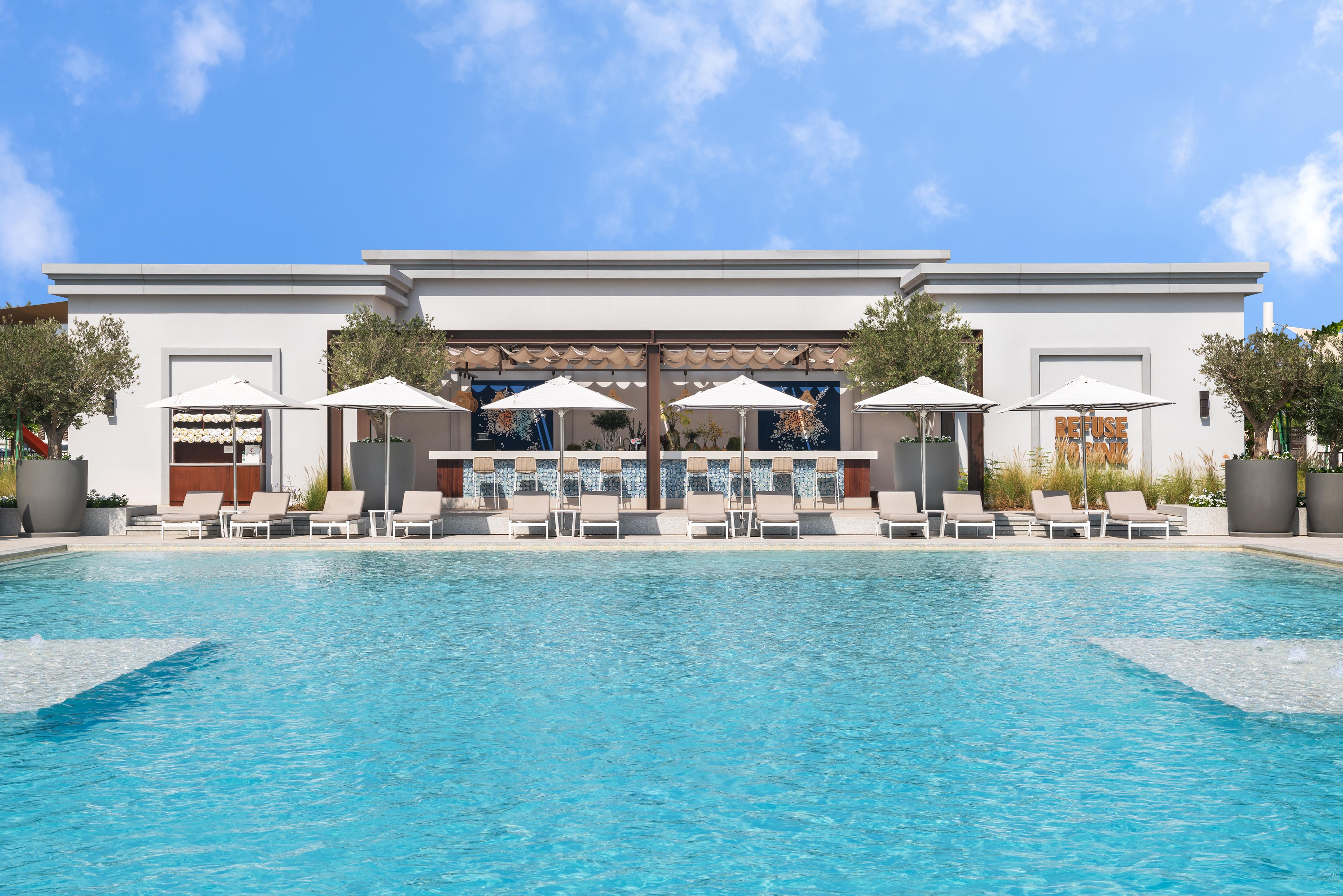 Vida Beach Resort Umm Al Quwain Umm al-Quwain Exterior foto The pool at the Four Seasons Hotel